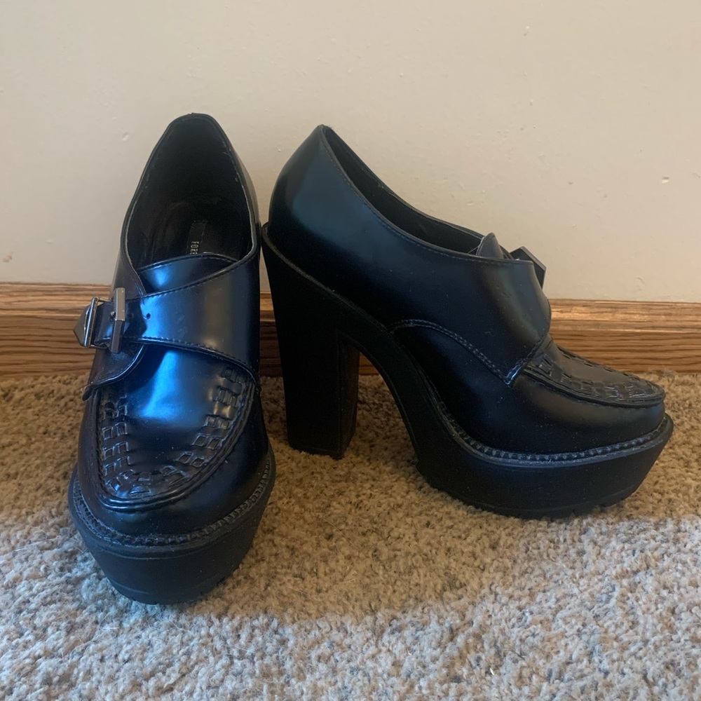Forever21 black chunky heel boots with buckle